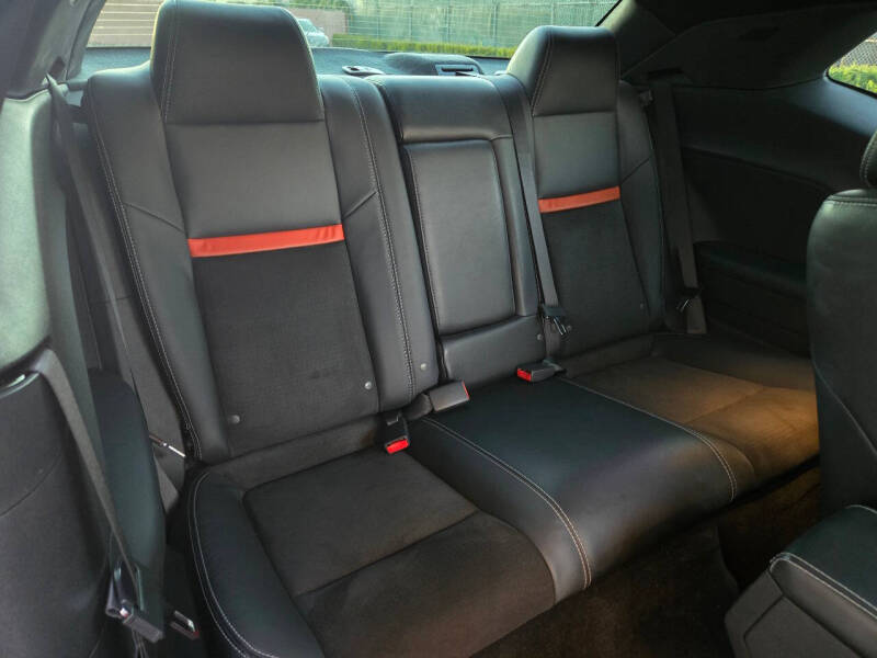 2008 Dodge Challenger SRT8