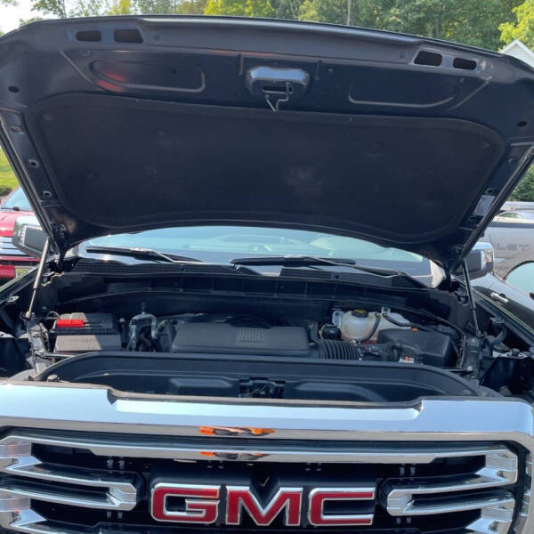 2022 GMC Sierra 1500 Limited SLT photo 10