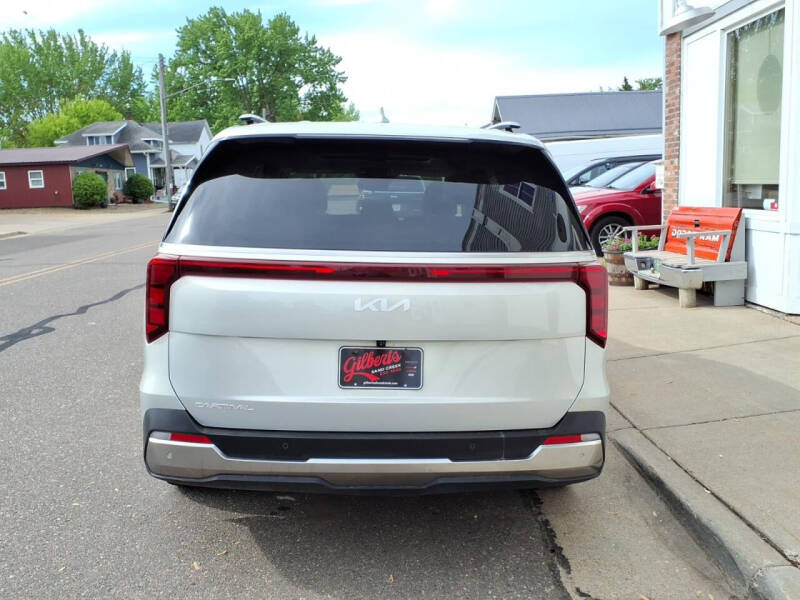 2025 Kia Carnival SX