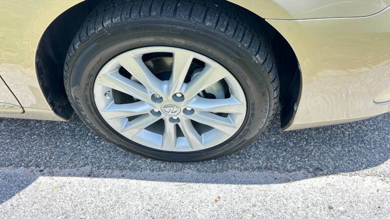 2011 Lexus ES 350