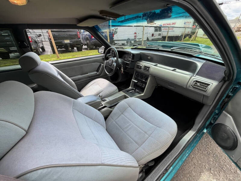 1988 Ford Mustang LX