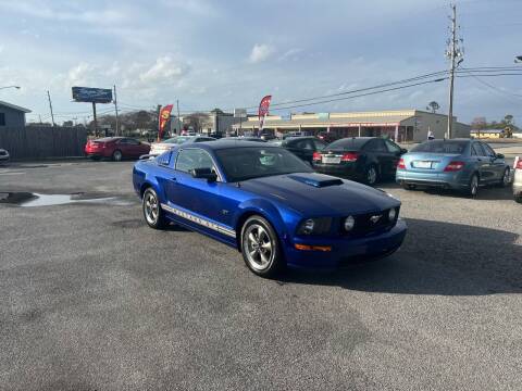 2005 Ford Mustang for sale at Lucky Motors in Panama City FL