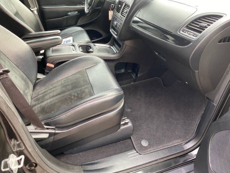 2016 Dodge Grand Caravan SXT