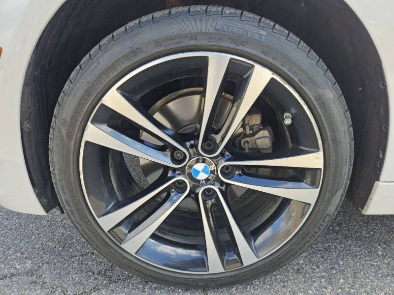 2018 BMW 3 Series 330i
