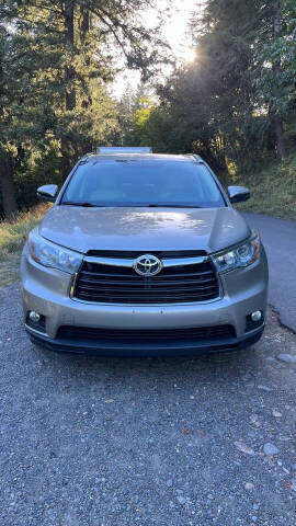 2015 Toyota Highlander for sale at Emerald Motors in Portland OR