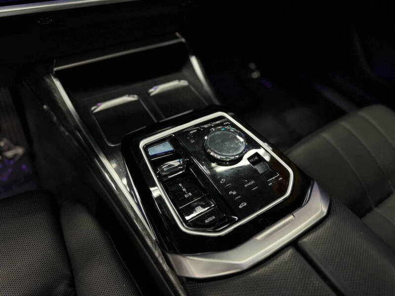 2024 BMW i7 xDrive60