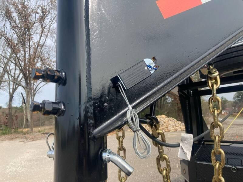 2023 Double A Trailers GN 102 x28 (24+4)