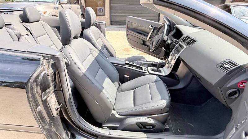 2009 Volvo C70 T5