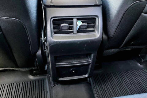2023 Ford Edge SE