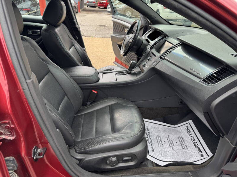2014 Ford Taurus SEL