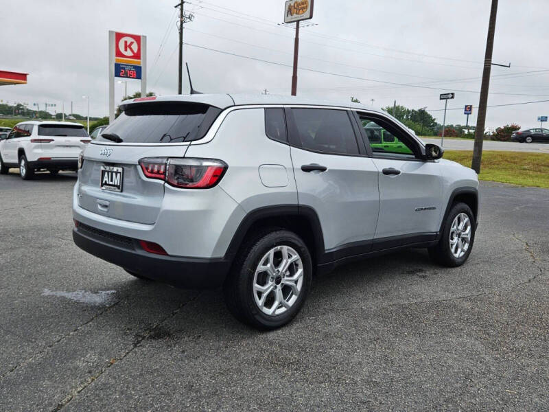 2025 Jeep Compass Sport