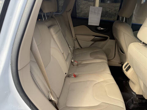 2019 Jeep Cherokee Latitude