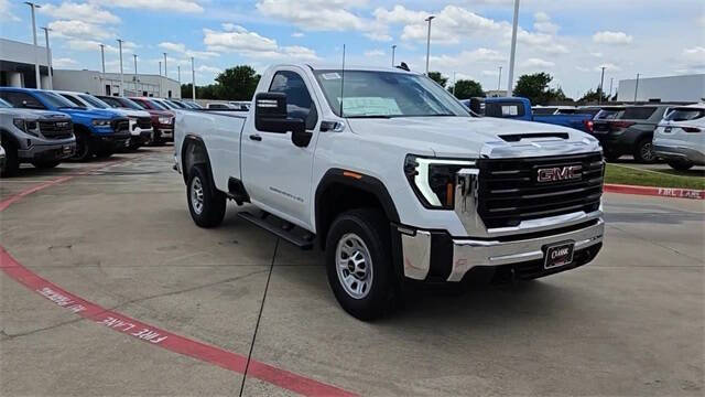 2025 GMC Sierra 2500HD Pro