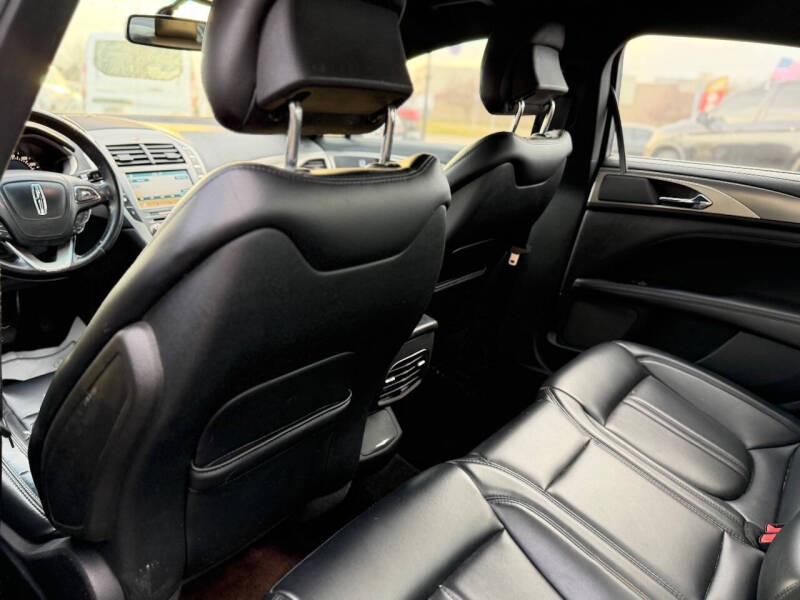 2017 Lincoln MKZ Premiere