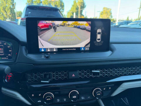 2023 Honda Accord Hybrid Touring