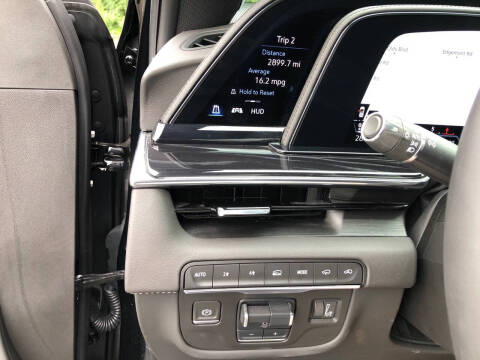 2024 Cadillac Escalade Sport