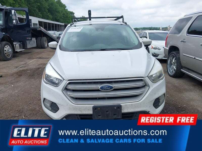 2018 Ford Escape SE