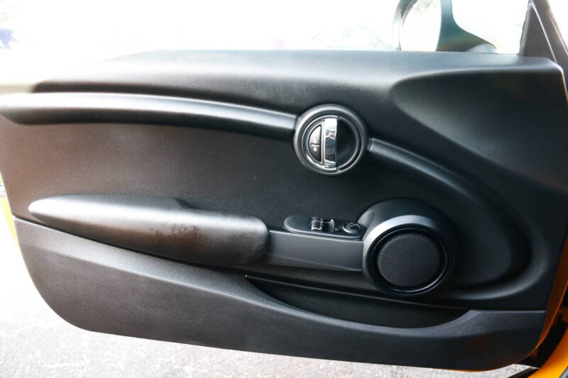 2015 MINI Hardtop 2 Door Cooper