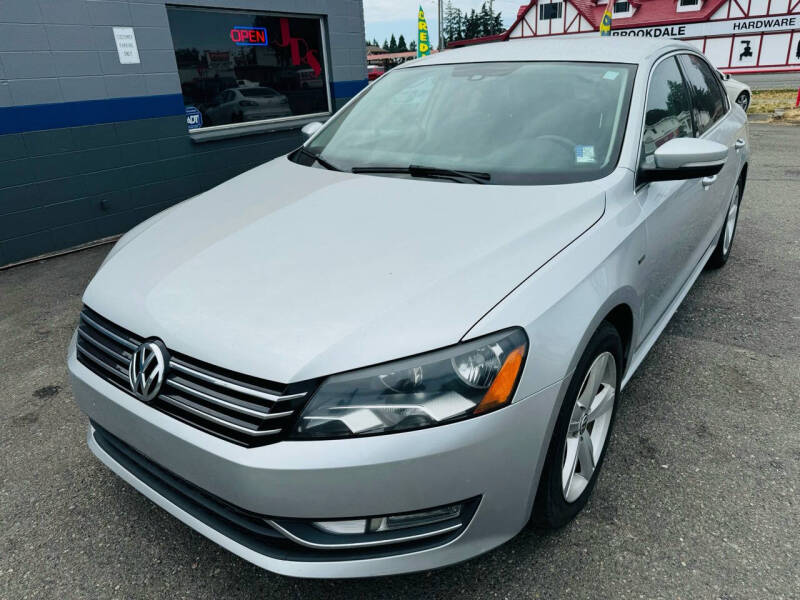 Used 2015 Volkswagen Passat Limited Edition with VIN 1VWAT7A31FC120066 for sale in Tacoma, WA