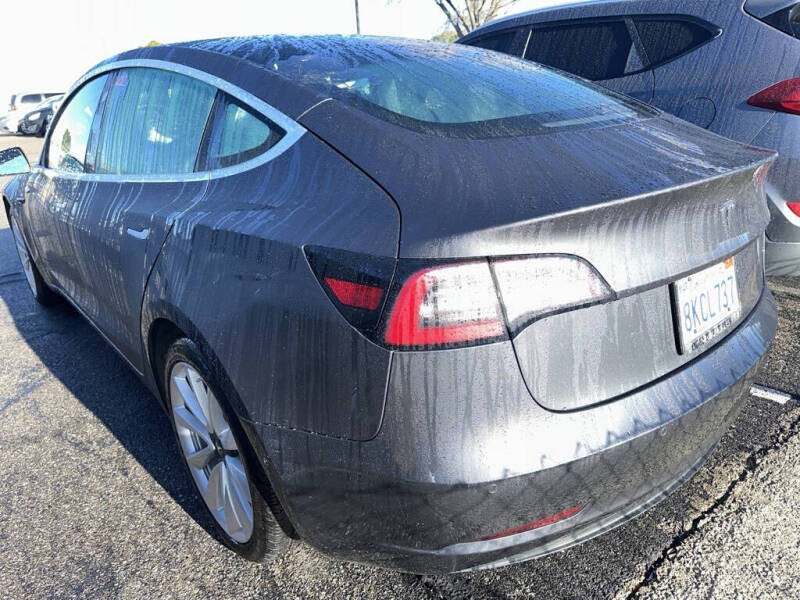 2019 Tesla Model 3 Standard Range Plus