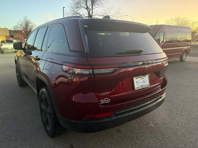 2023 Jeep Grand Cherokee Altitude