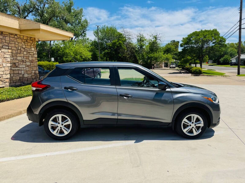 2020 Nissan Kicks S