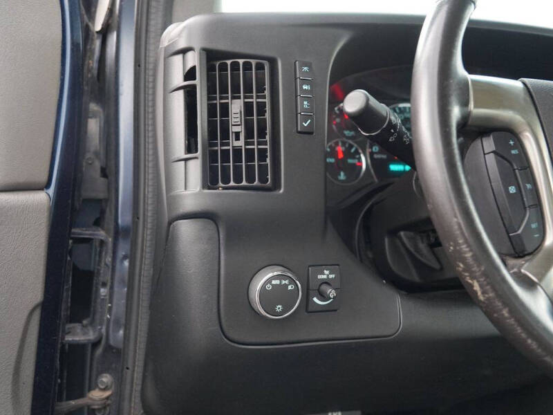 2019 Chevrolet Express 2500
