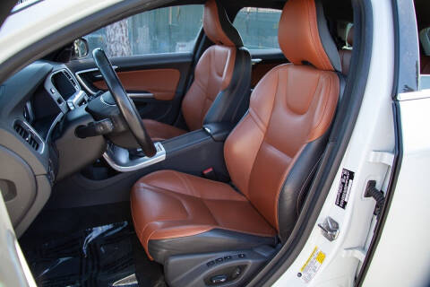 2017 Volvo V60 T5 Premier