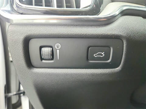 2019 Volvo S60 T6 R-Design