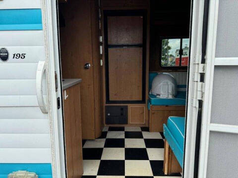 2016 Forest River White Water Retro