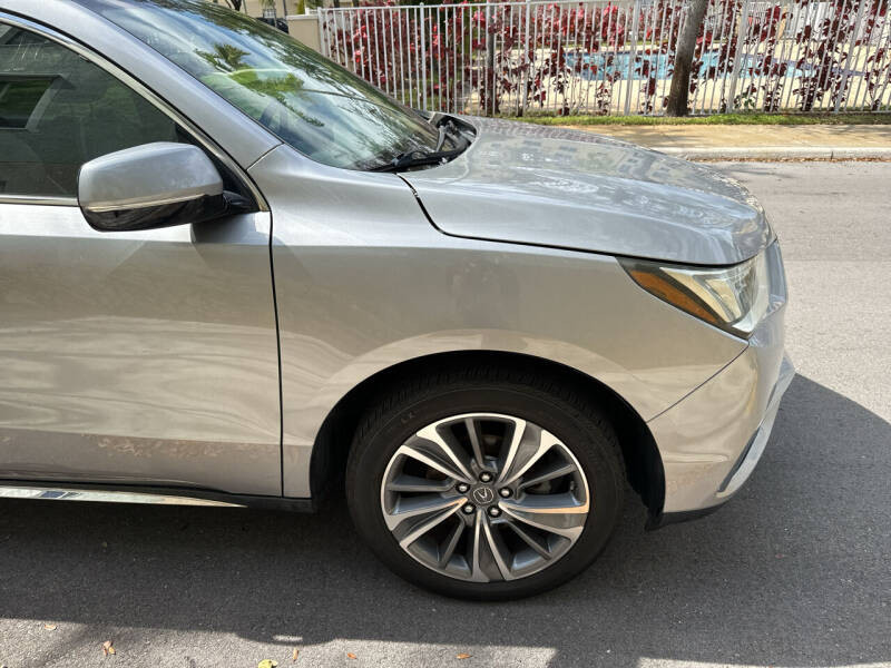 2017 Acura MDX w/Tech