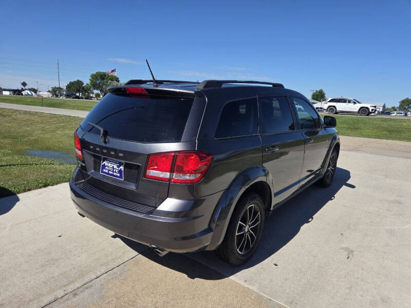 2018 Dodge Journey SE