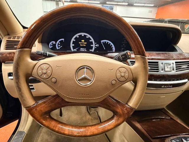 2010 Mercedes-Benz S-Class S 550 4MATIC