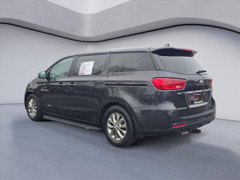 2021 Kia Sedona LX