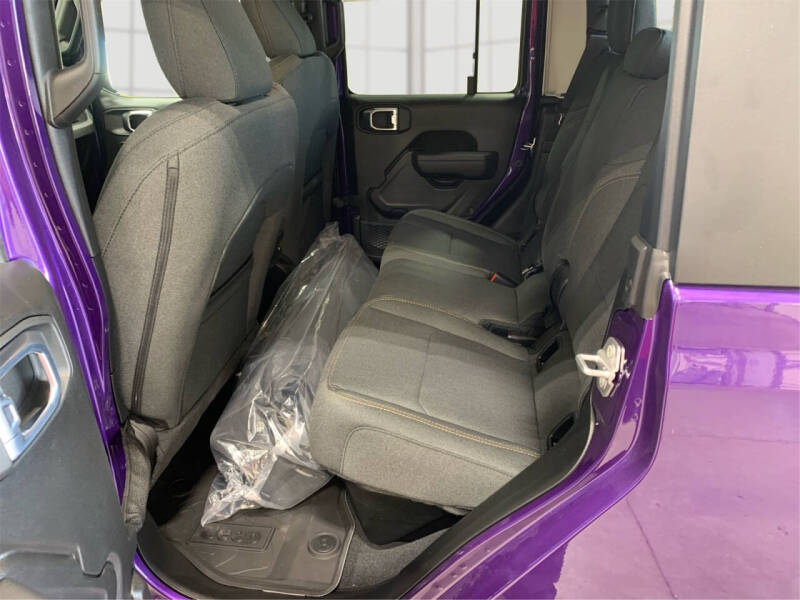 2026 Jeep Gladiator Sport S