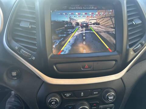 2018 Jeep Cherokee Latitude Plus