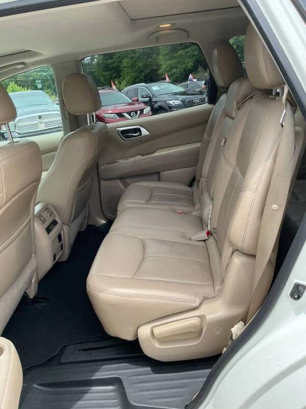 2017 Nissan Pathfinder