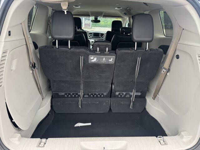 2019 Chrysler Pacifica Touring L