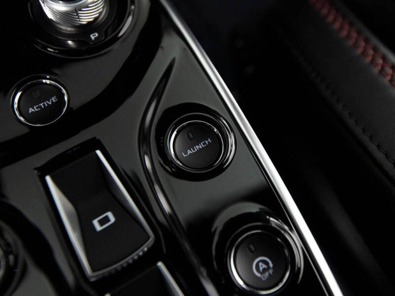 2023 McLaren GT