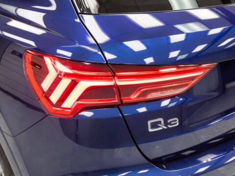 2021 Audi Q3 quattro S line Premium 45 TFSI