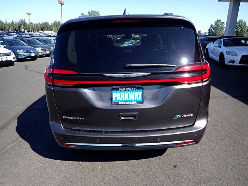2021 Chrysler Pacifica Hybrid Limited