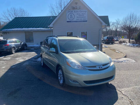 2007 Toyota Sienna for sale at JNM Auto Group in Warrenton VA