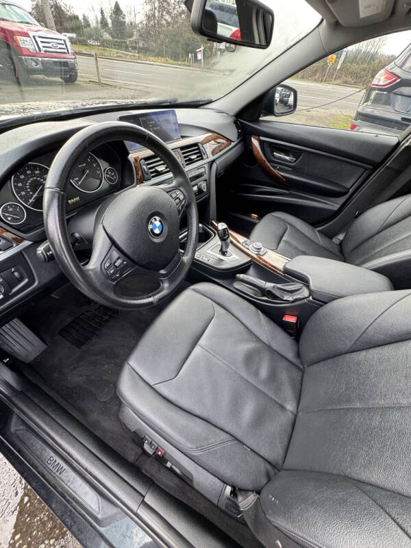 2013 BMW 3 Series 328i xDrive