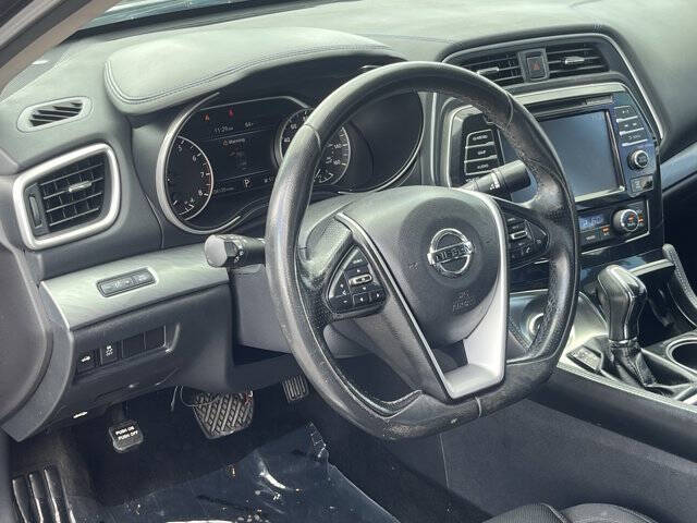 2017 Nissan Maxima