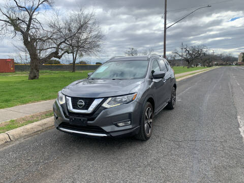 2020 Nissan Rogue for sale at H & H AUTO SALES in San Antonio TX