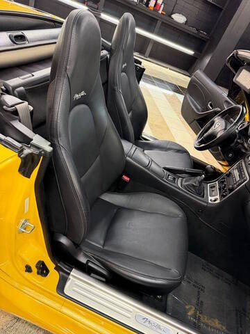 2002 Mazda MX-5 Miata SE