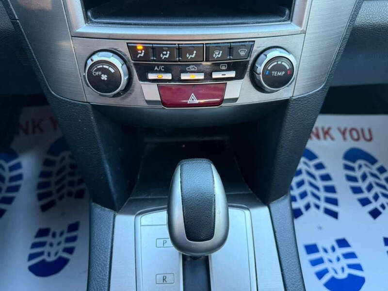 2011 Subaru Legacy 2.5i