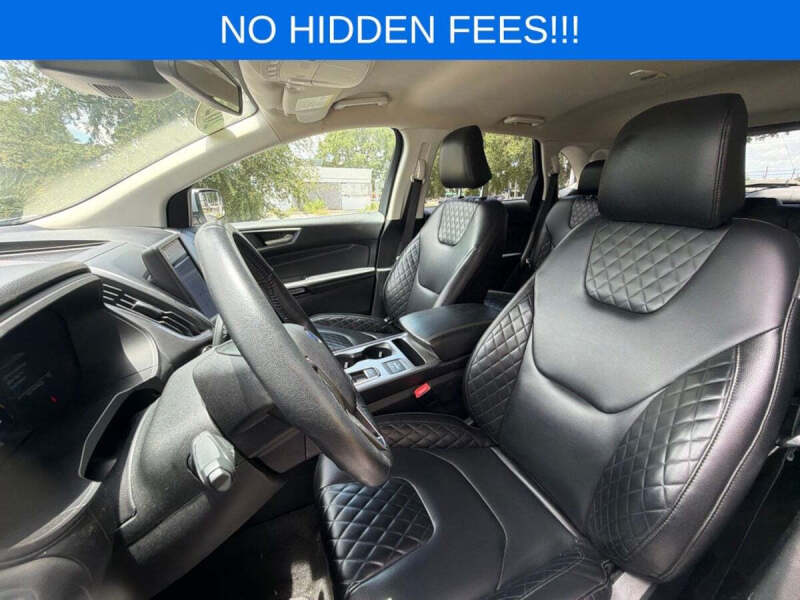 2024 Ford Edge Titanium
