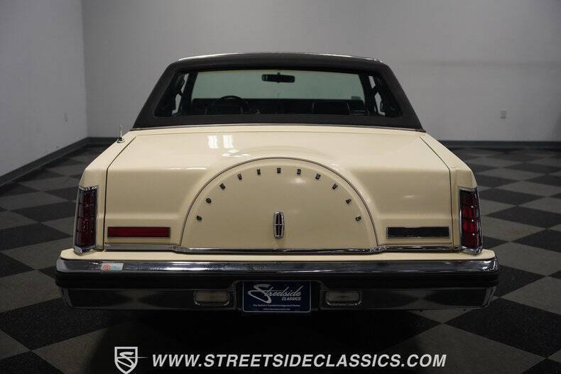 1982 Lincoln Mark VI