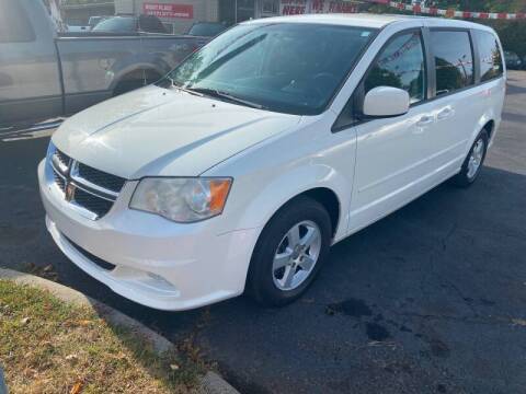 2013 Dodge Grand Caravan for sale at Right Place Auto Sales in Indianapolis IN